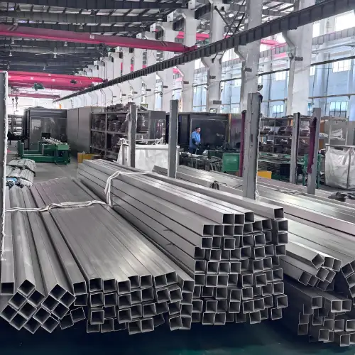 MWalloys ASTM A312 TP304 Stainless Steel Pipe Production Workshop